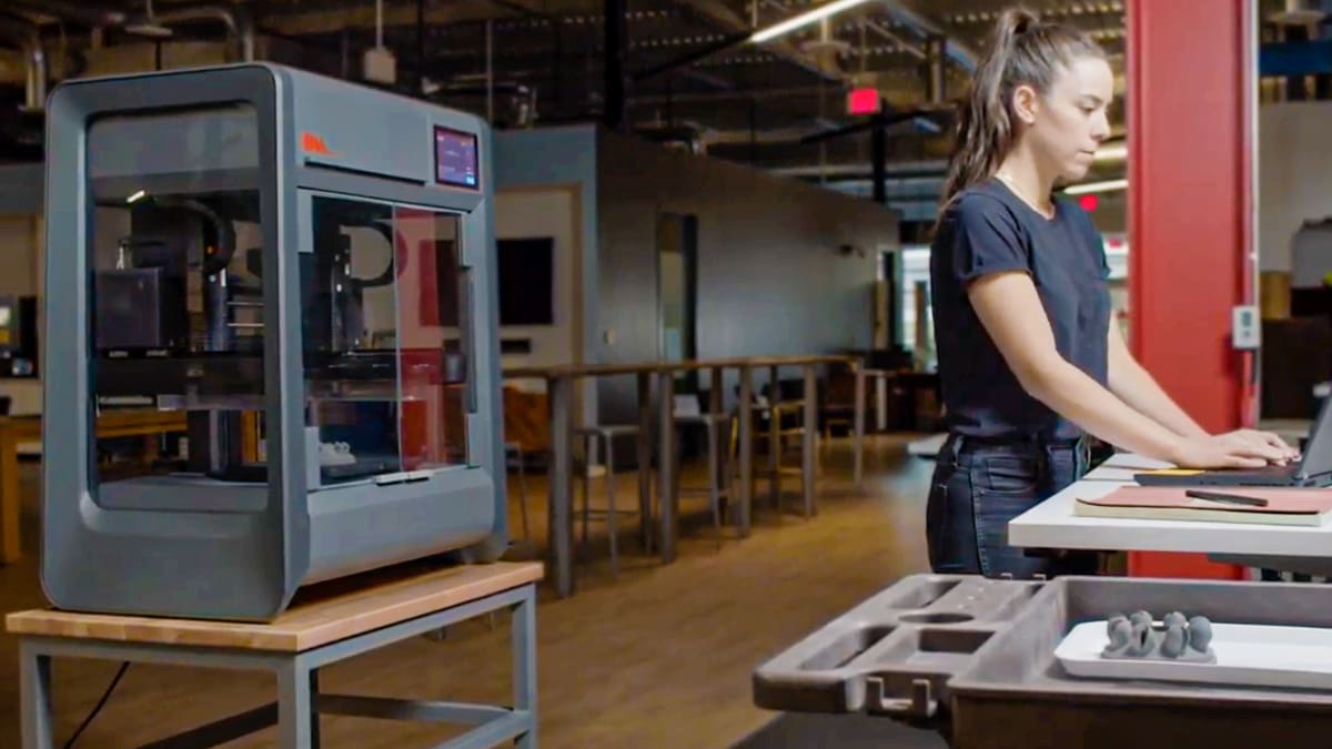 Image of Manufacturers’ 5-Step Guide to Adopting Additive Manufacturing: Part 5. Upskill Your Work Force