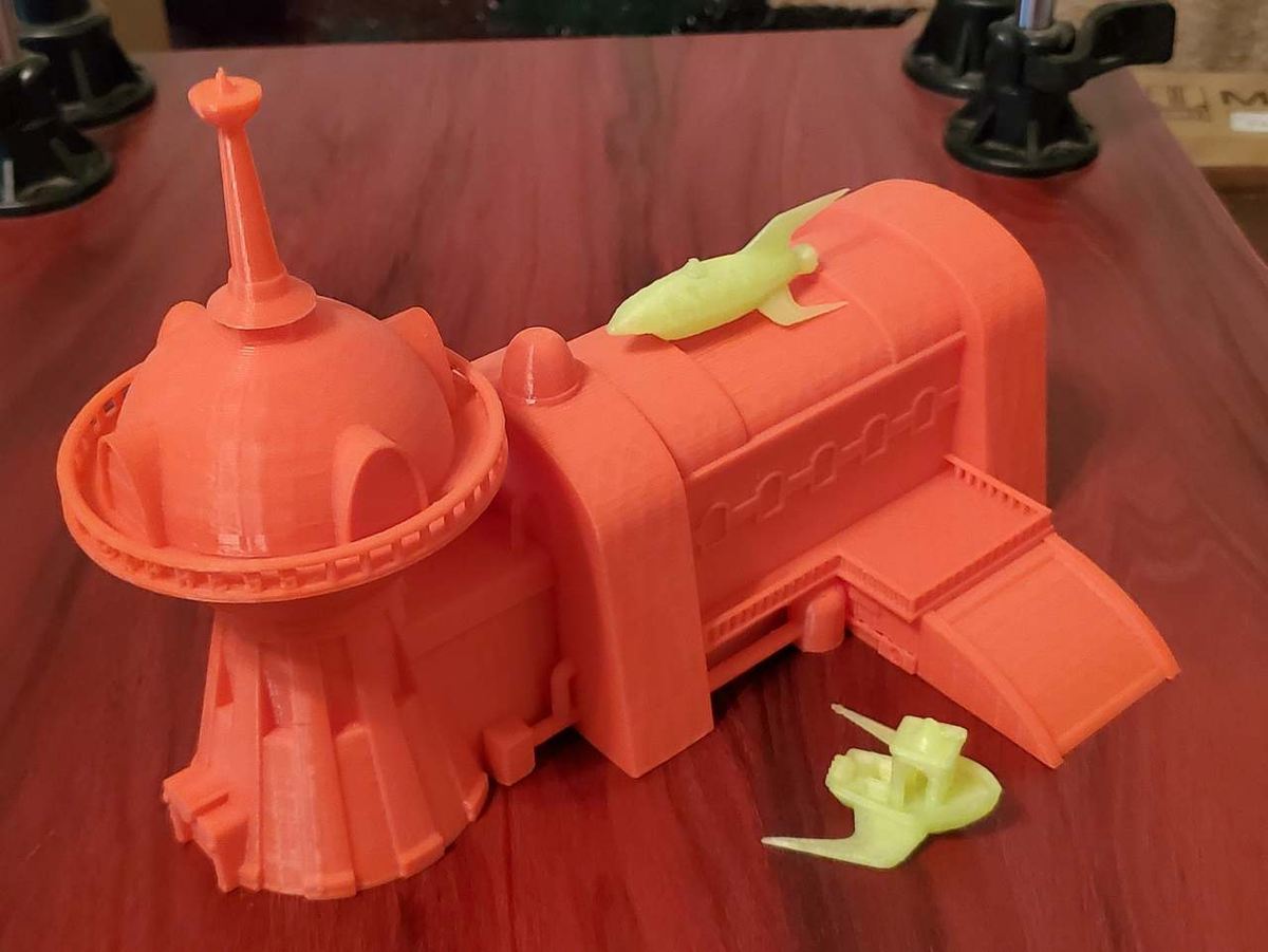Print your very own piece of the set