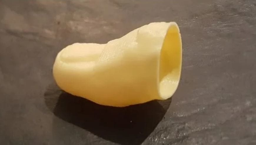 You should scale this to 100-125% for an adult thumb