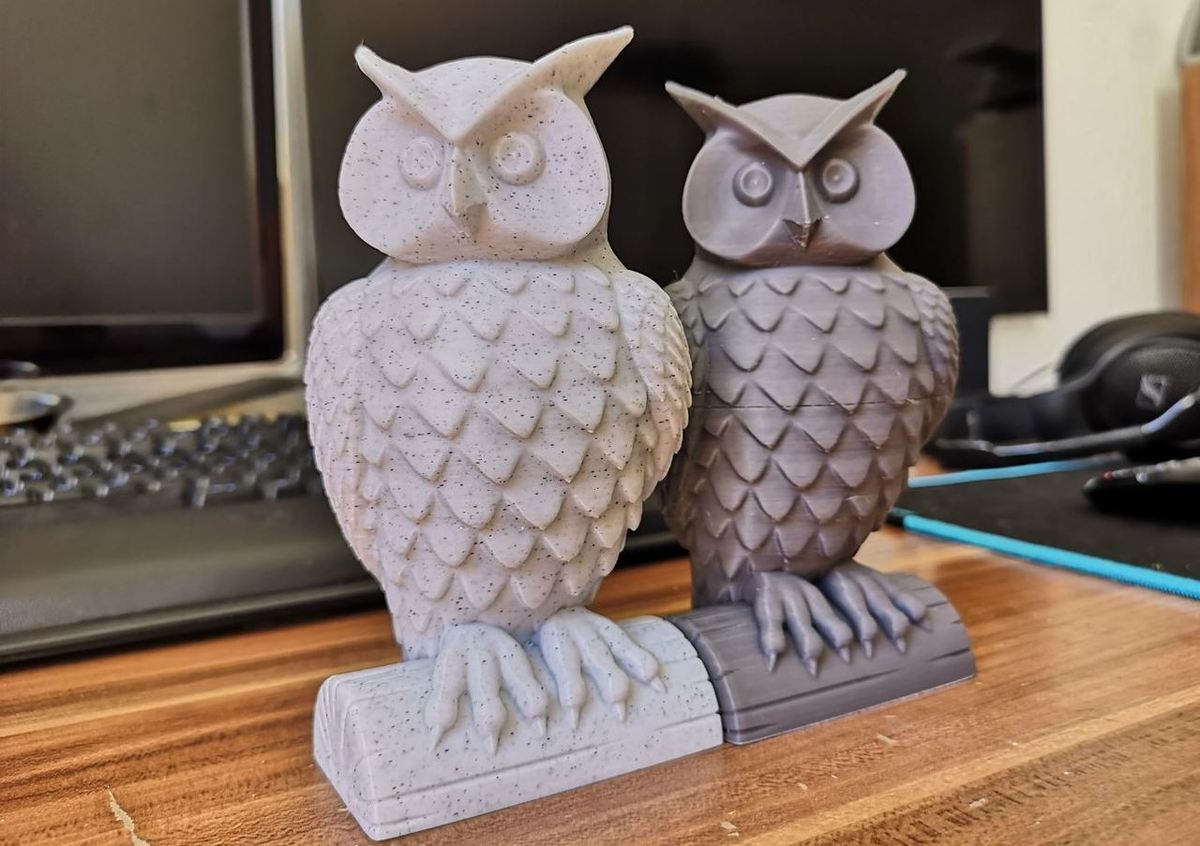 Owls can turn their heads about 270°