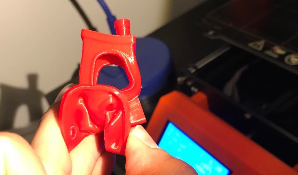 Yes, that's a 3DBenchy, and it's printed in NinjaFlex