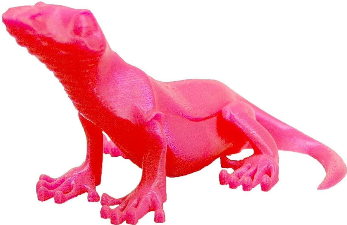 This lizard goes from red to natural