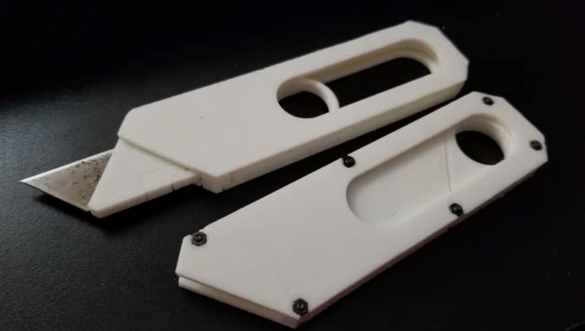 Utility knives can be used to cut PTFE tubing