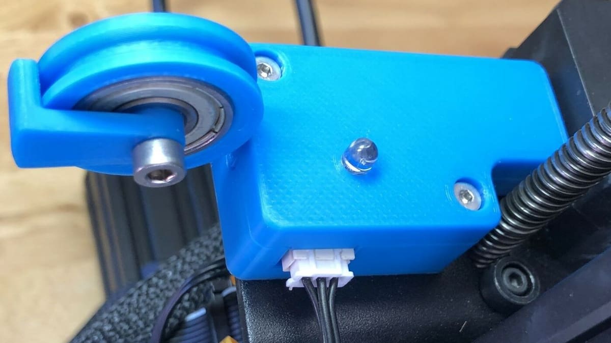 Image of: 3. Filament Guide & Sensor Housing