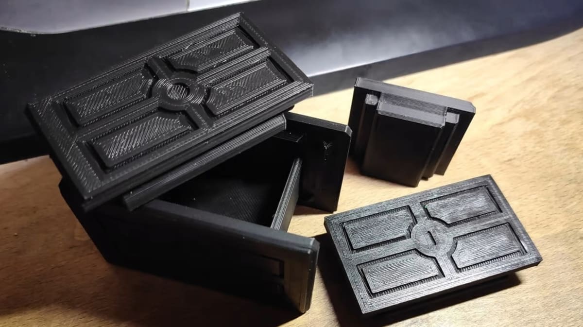 It takes 10 steps to open the box