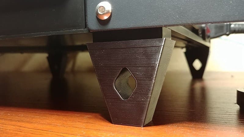Vibration feet reduce the noise your printer makes and the effects of vibrations in your prints