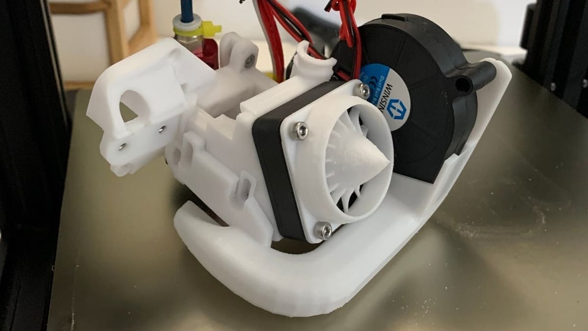 To fit an E3D V6 hot end on the Mega Zero, you can use the HeroMe Gen5 printhead with a special mount