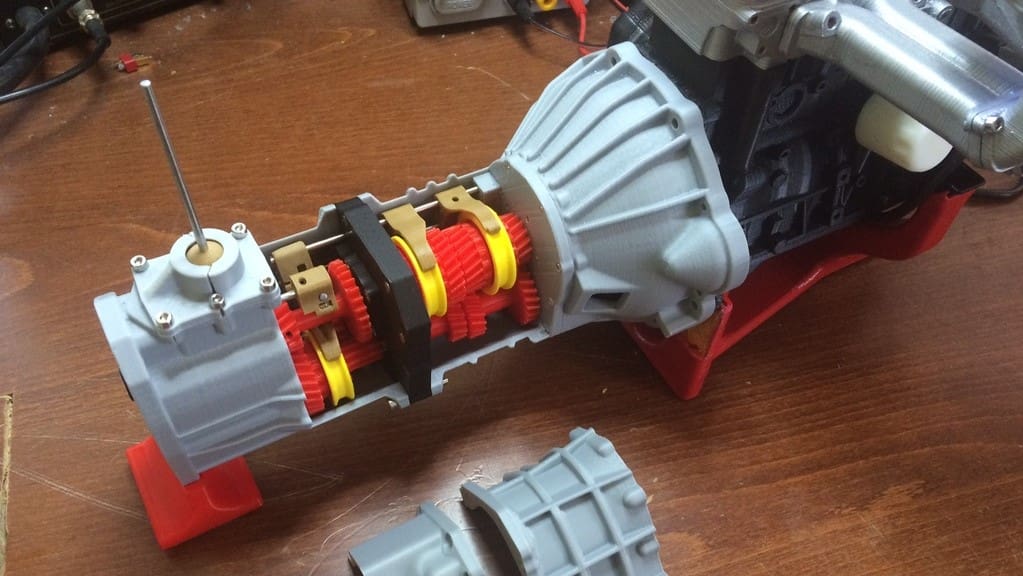 This working transmission is a great challenge for engineers and car enthusiasts!