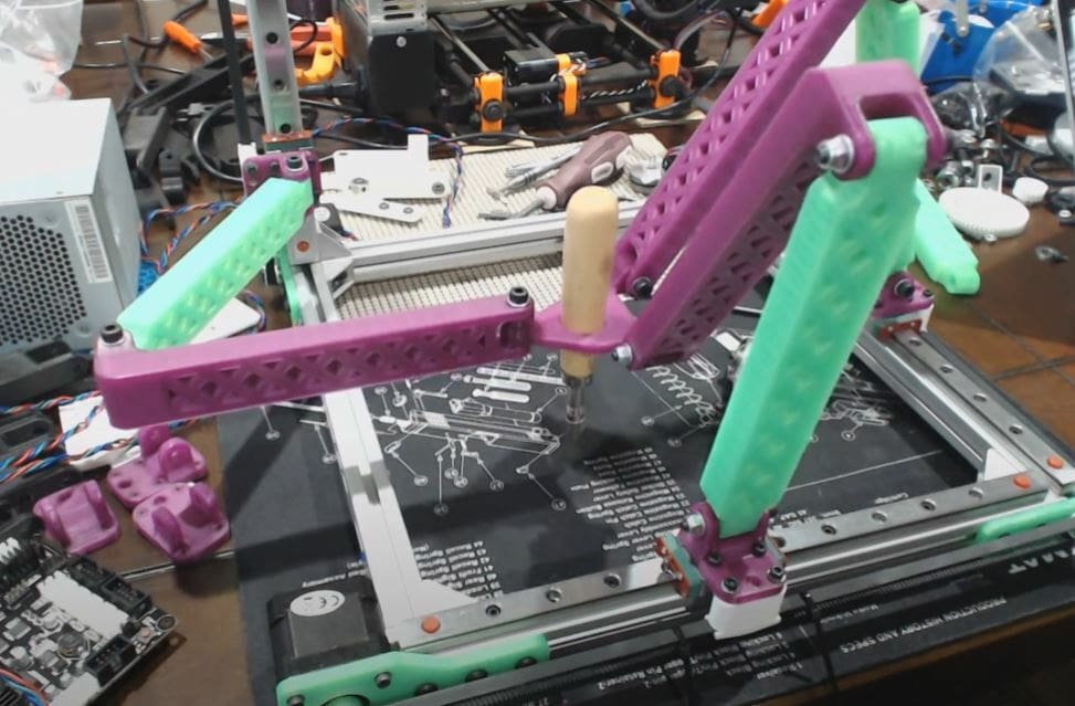 Tripteron printers can print on any surface