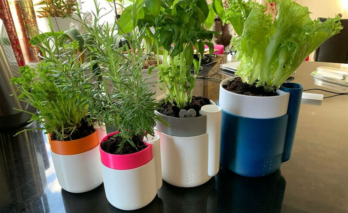 You'll only need two 3D printed parts for this planter to water itself