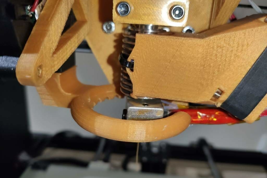This nozzle fan will help cool filament for a better print