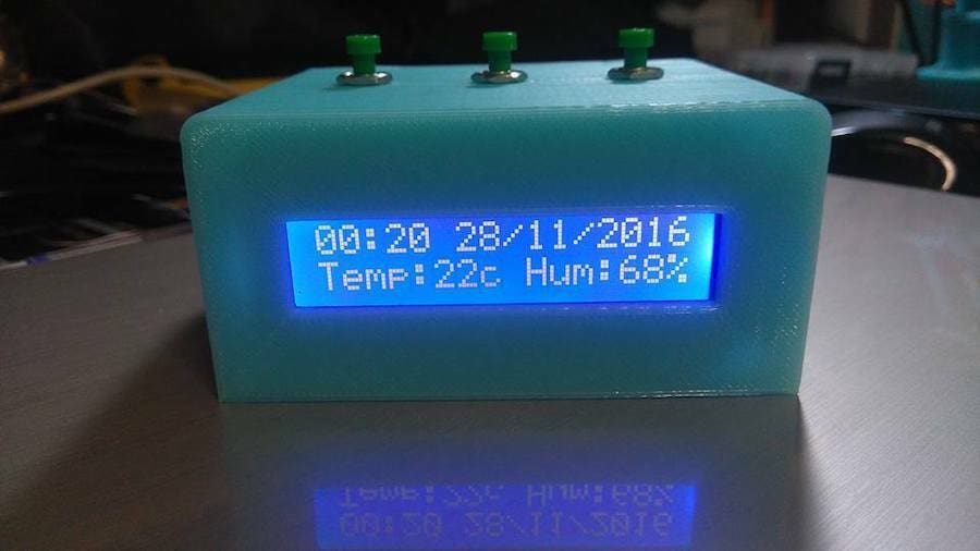 This simple yet handy device is a great start for Arduino beginners