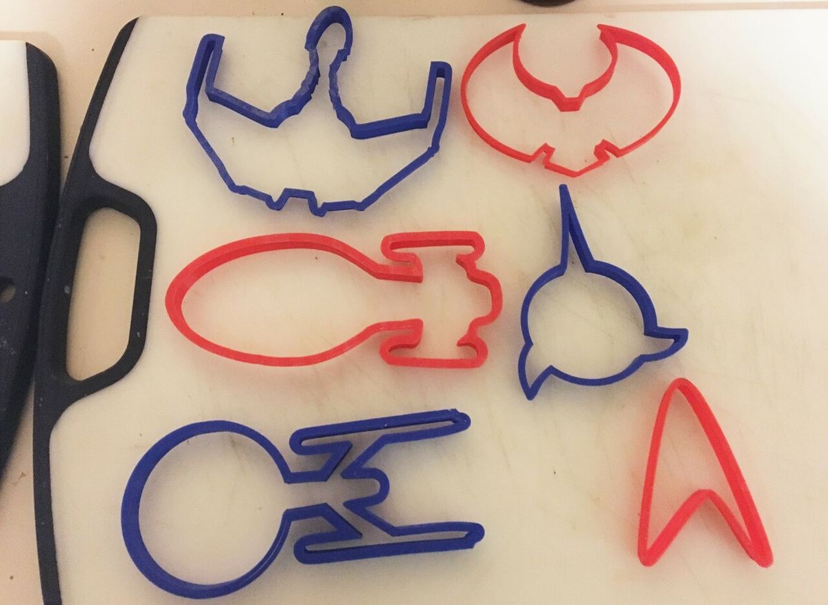 6 out of the 11 designs in this set