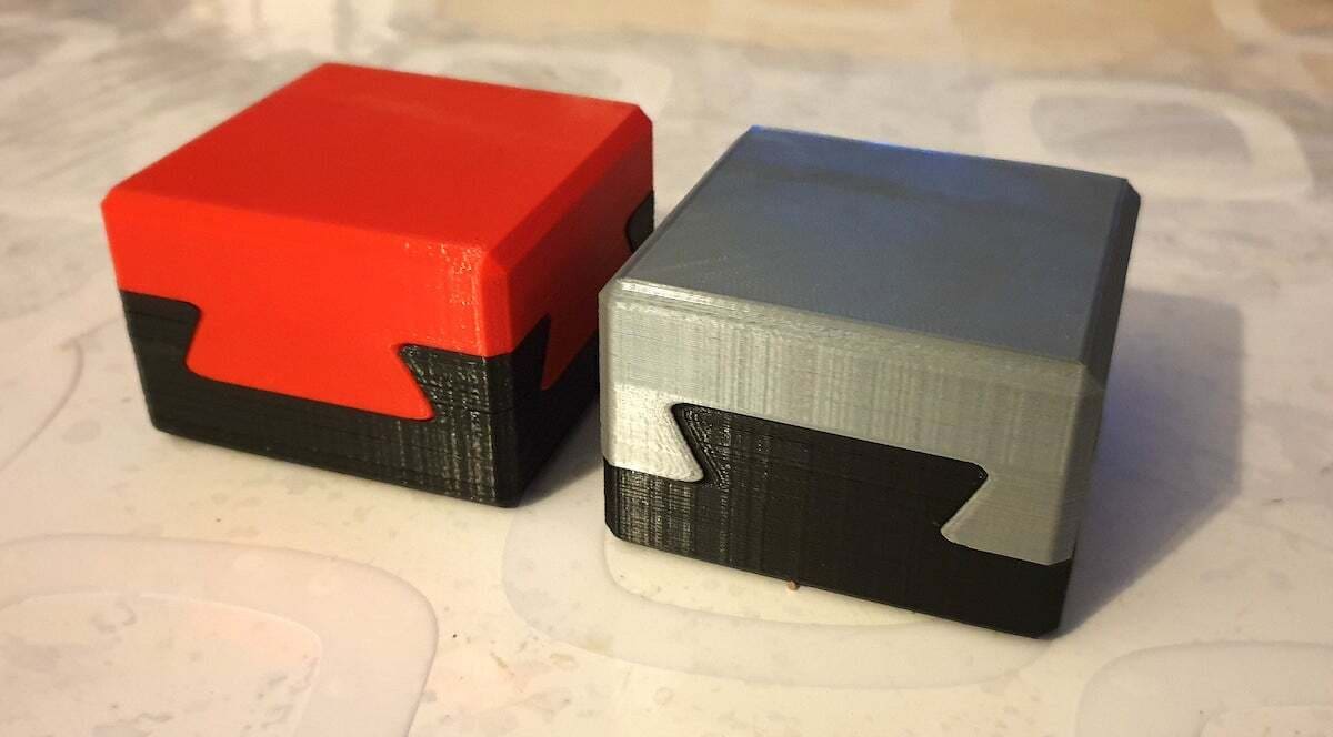 With dovetail joints on all faces, it looks impossible to open - unless you know the secret