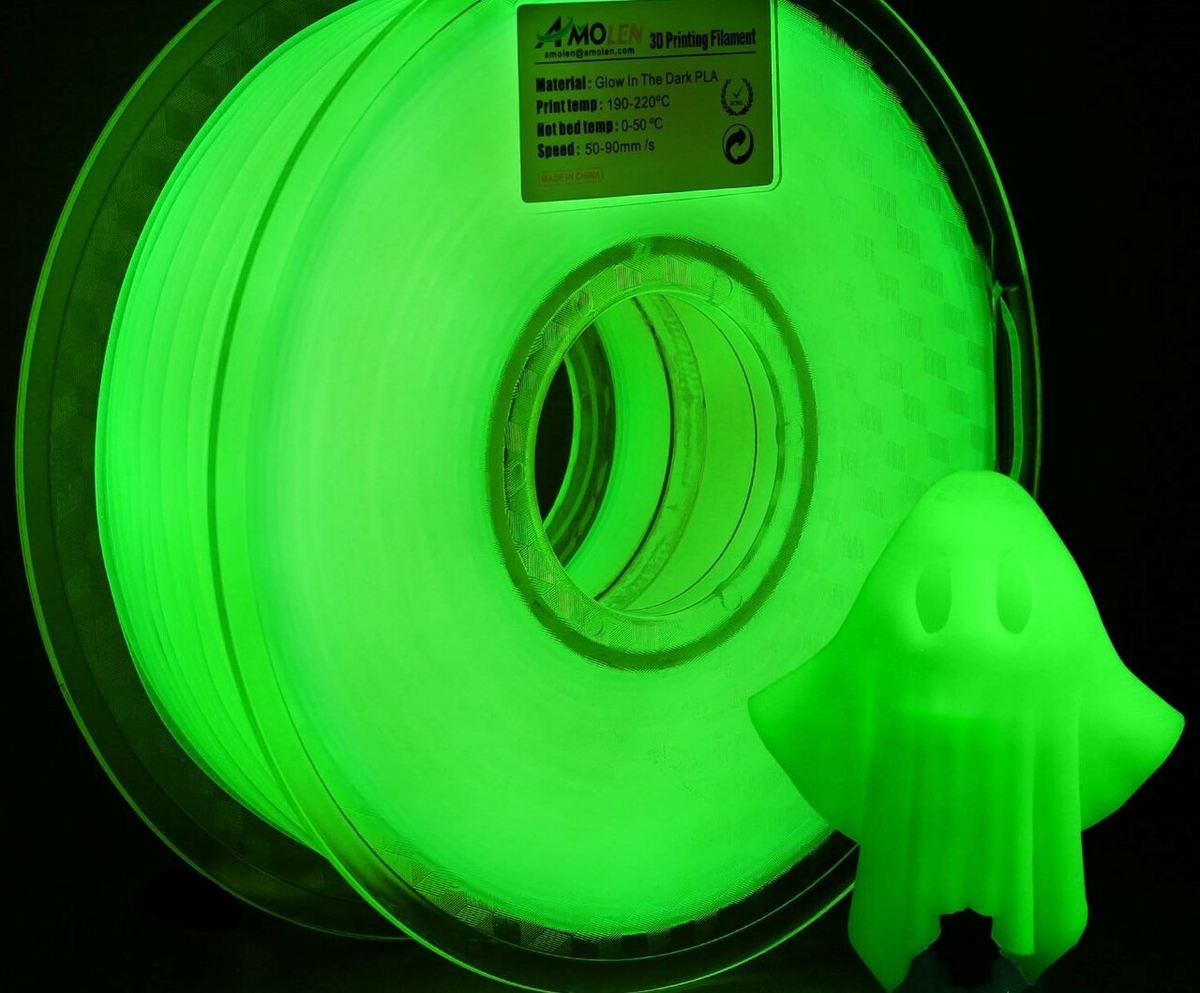 Glow-in-the-dark filaments are super fun to work with