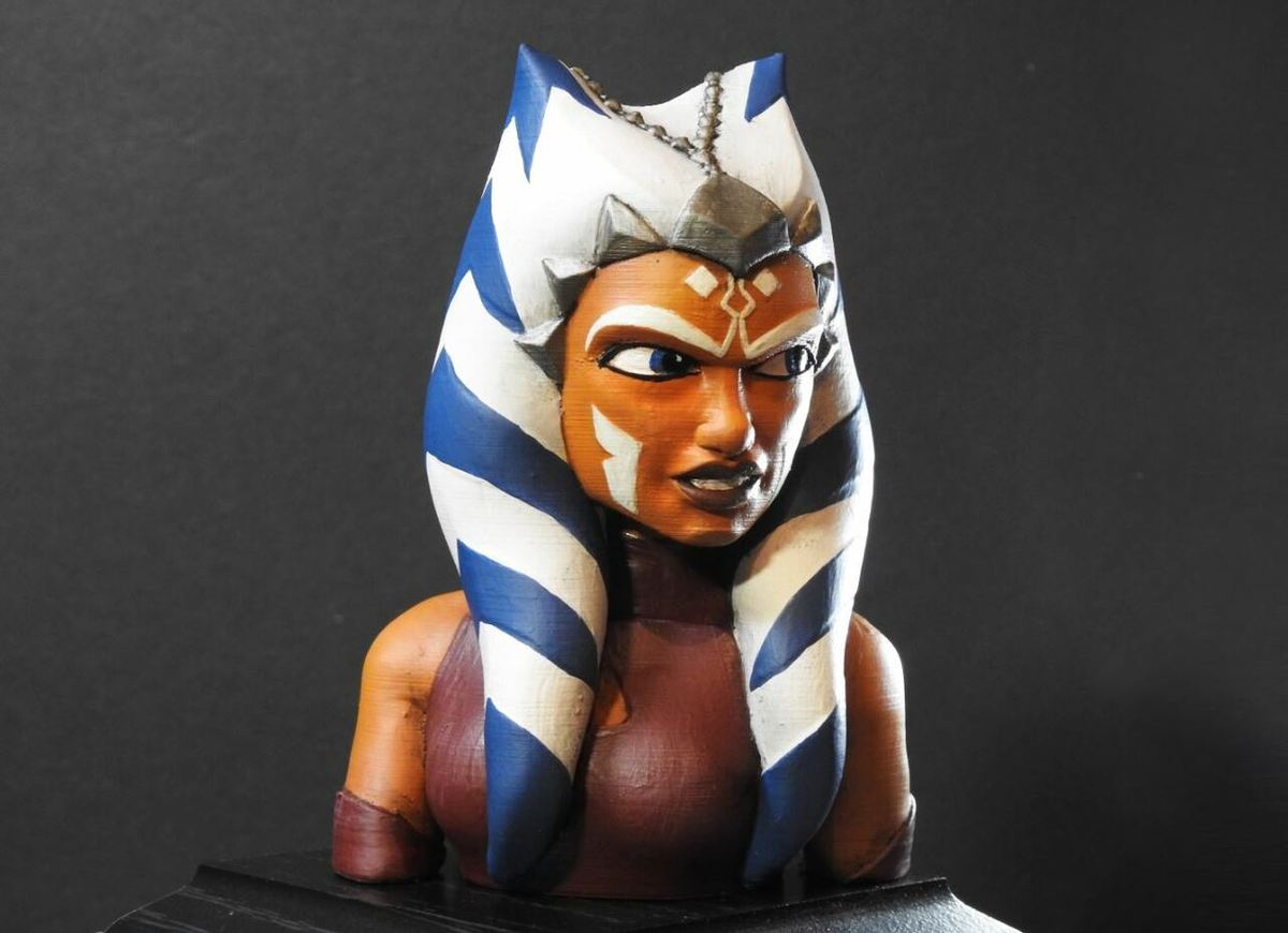 This bust was heavily post-processed and looks amazing