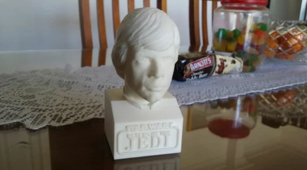 You don't need the Star Wars label to know who this is!