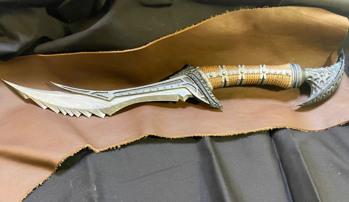 This dagger from Skyrim looks great when painted and finished