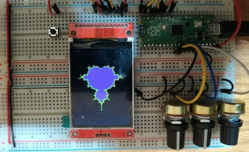 Learning about TFT displays, analogue inputs, and mathematical coding in one project