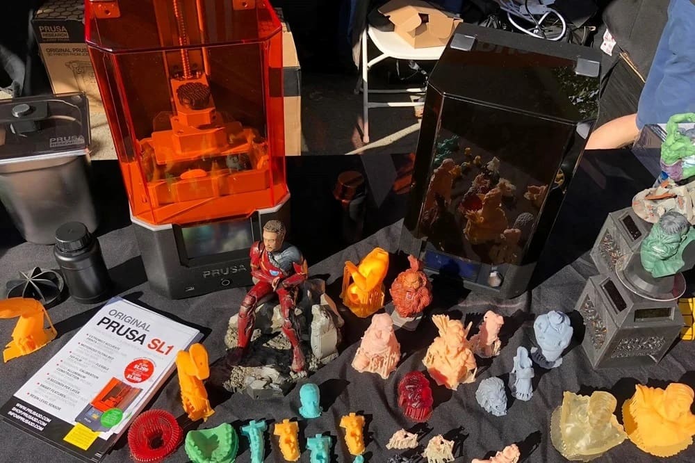 PrusaSlicer officially supports the Prusa SL1