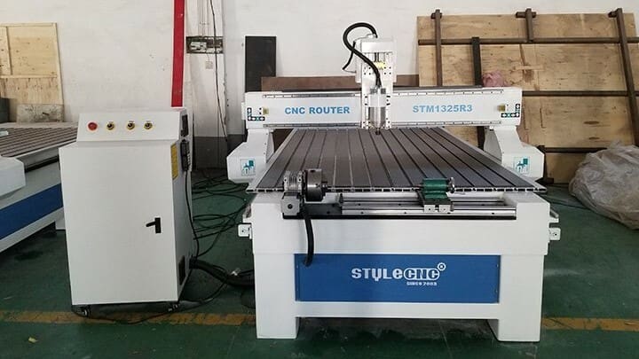 The StyleCNC 1325 is a 4-axis router with impressive specs for the price