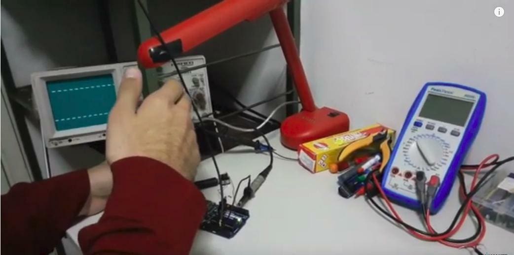 Assembling the pitch-only theremin