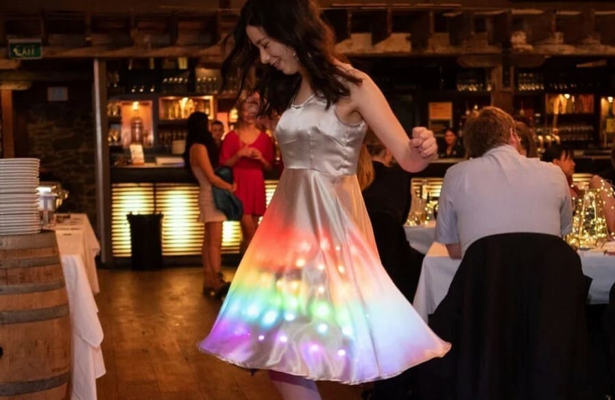 Thanks to an Arduino, She's a Rainbow!
