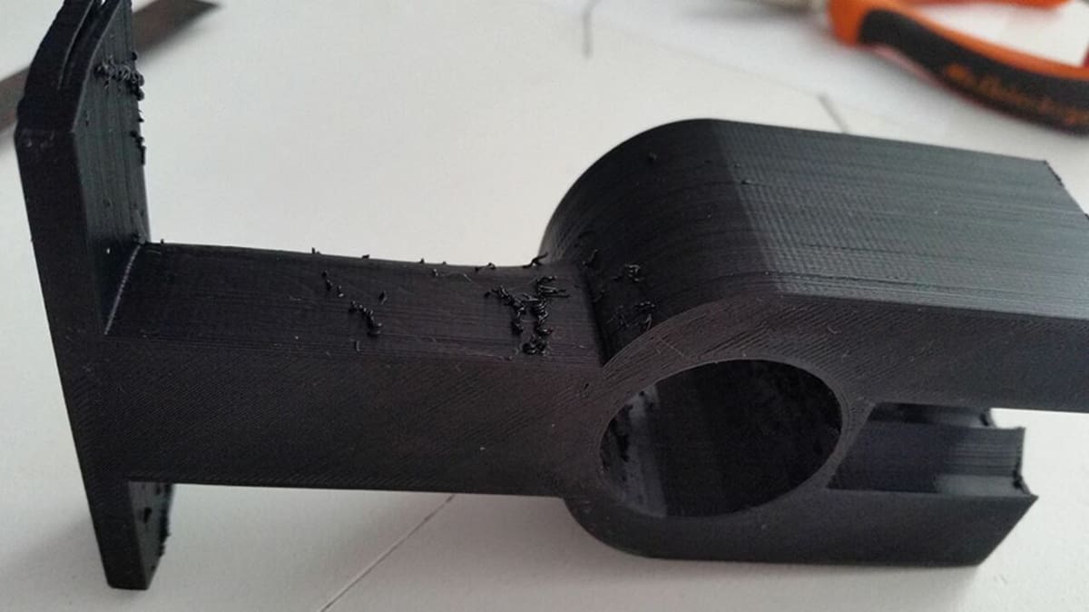Zits and blobs affect the visual appeal of 3D prints and the dimensional accuracy