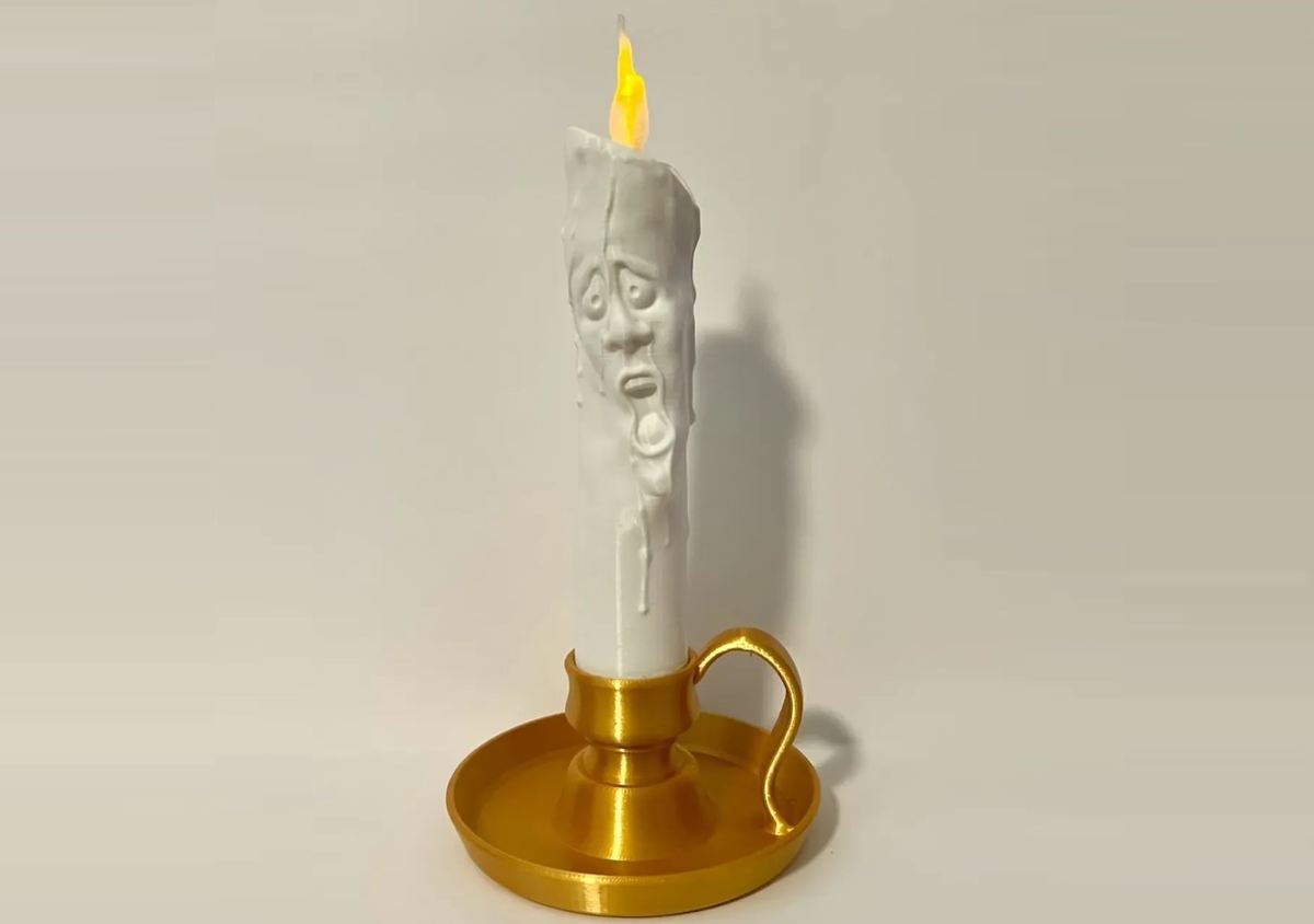Image of: 16. Scrooge Candle & Gold Coins