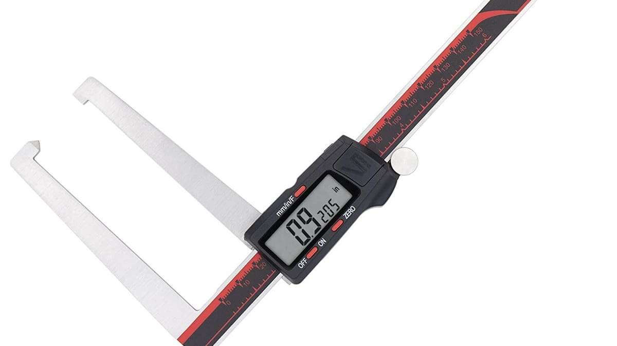 This caliper has long jaws that allow you to take difficult measurements