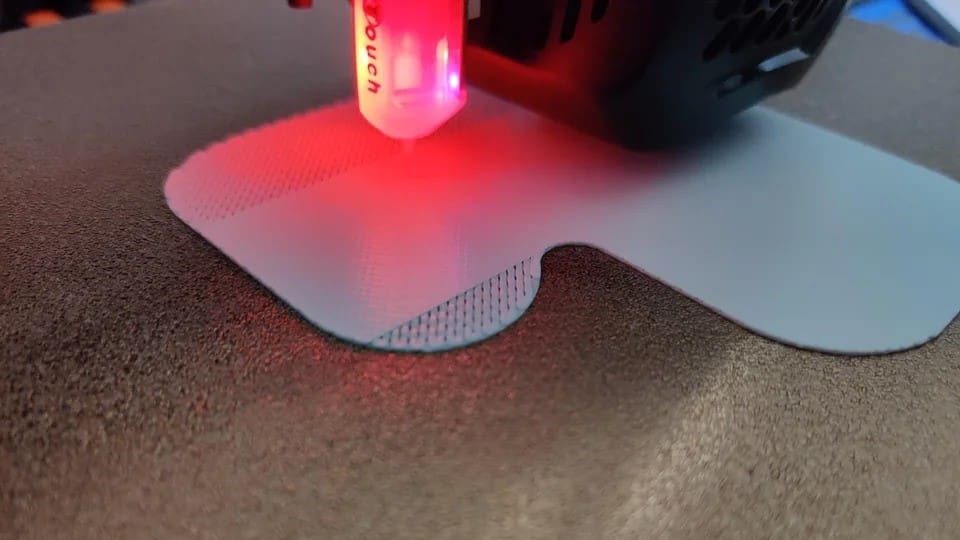 A raft goes under the desired parts and is meant to improve the first layer