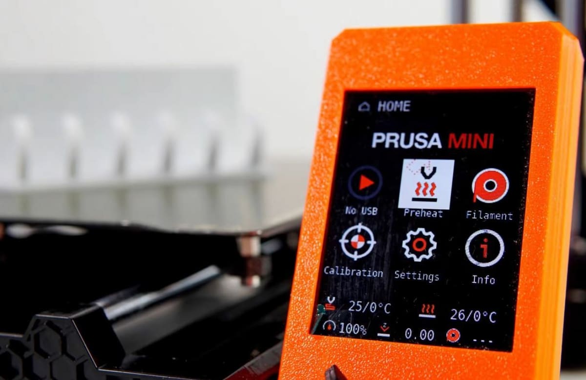 The Mini+ has a full-color LCD screen