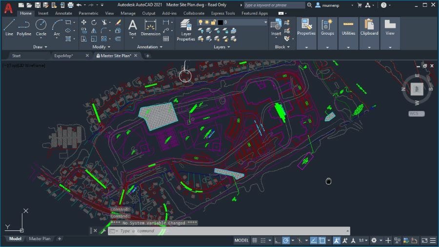 AutoCAD's notorious command bar and large viewport