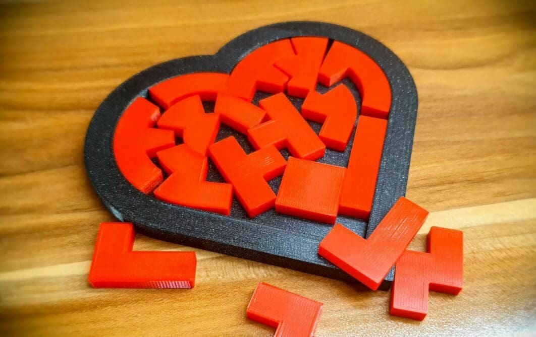 There are 363 ways to place the pieces inside the heart