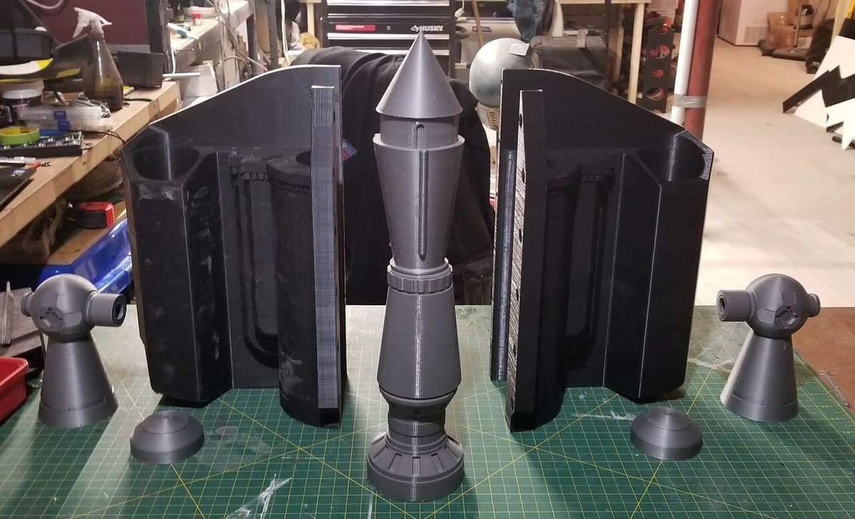 The jetpack prints in seven pieces