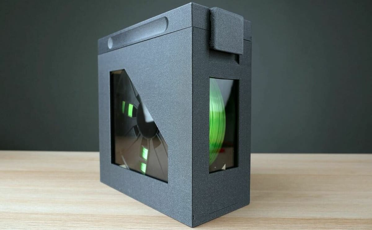 Mihai's DryBox has a sleek visual appeal and is packed with features