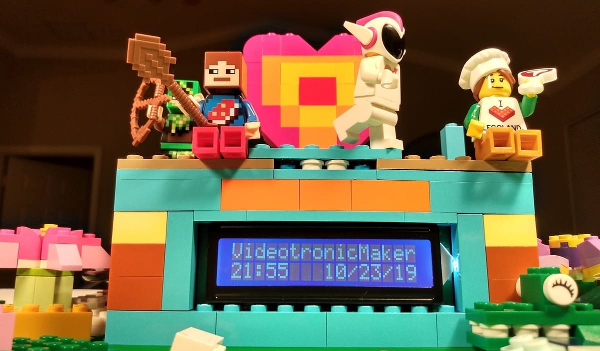 Keeping time with the help of blocks and microcontrollers