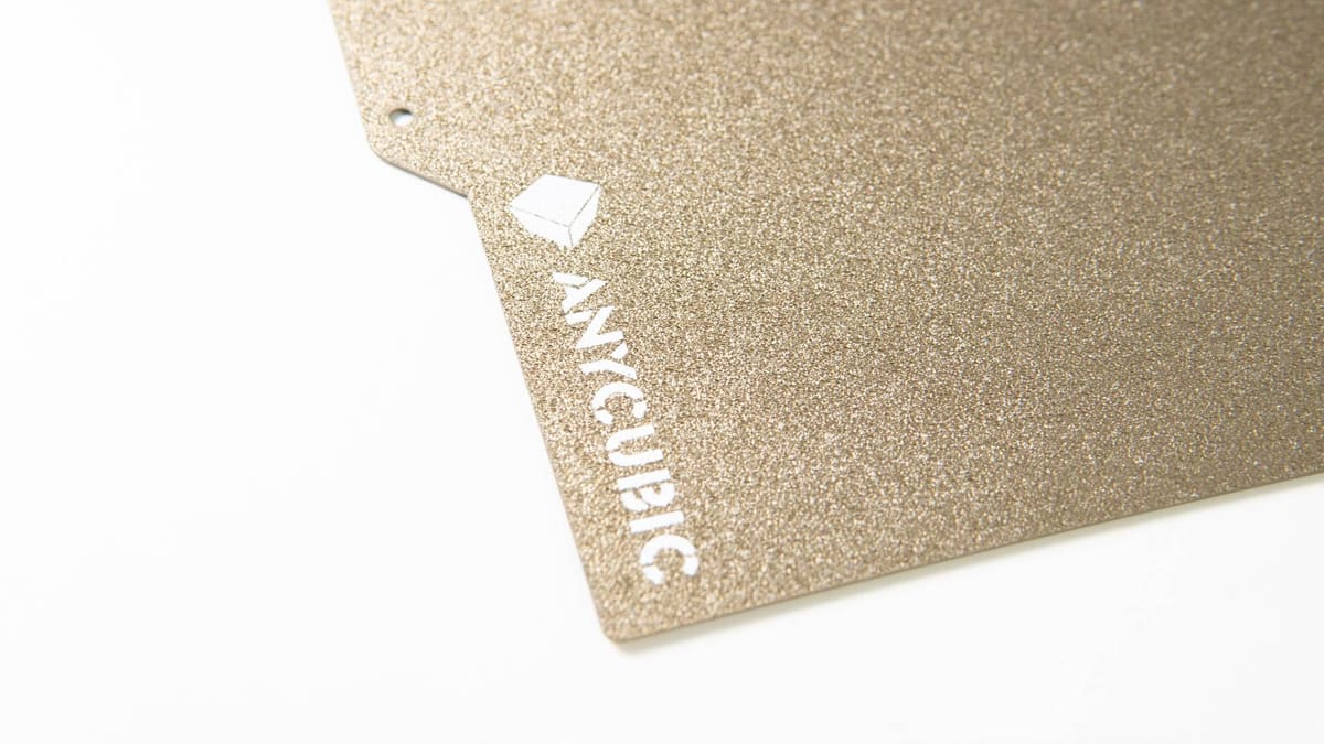 Photo de Anycubic Kobra vs Creality Ender 3 S1: différences: Plaque d’impression