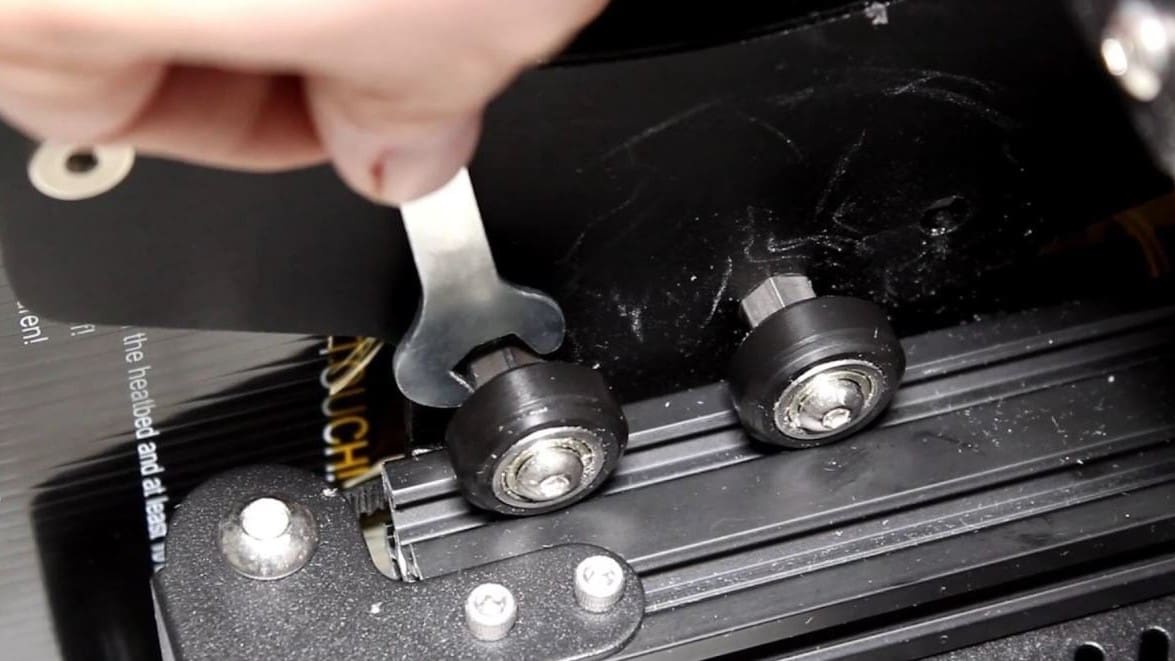 Many 3D printer manufacturers ship printers with low-quality rollers