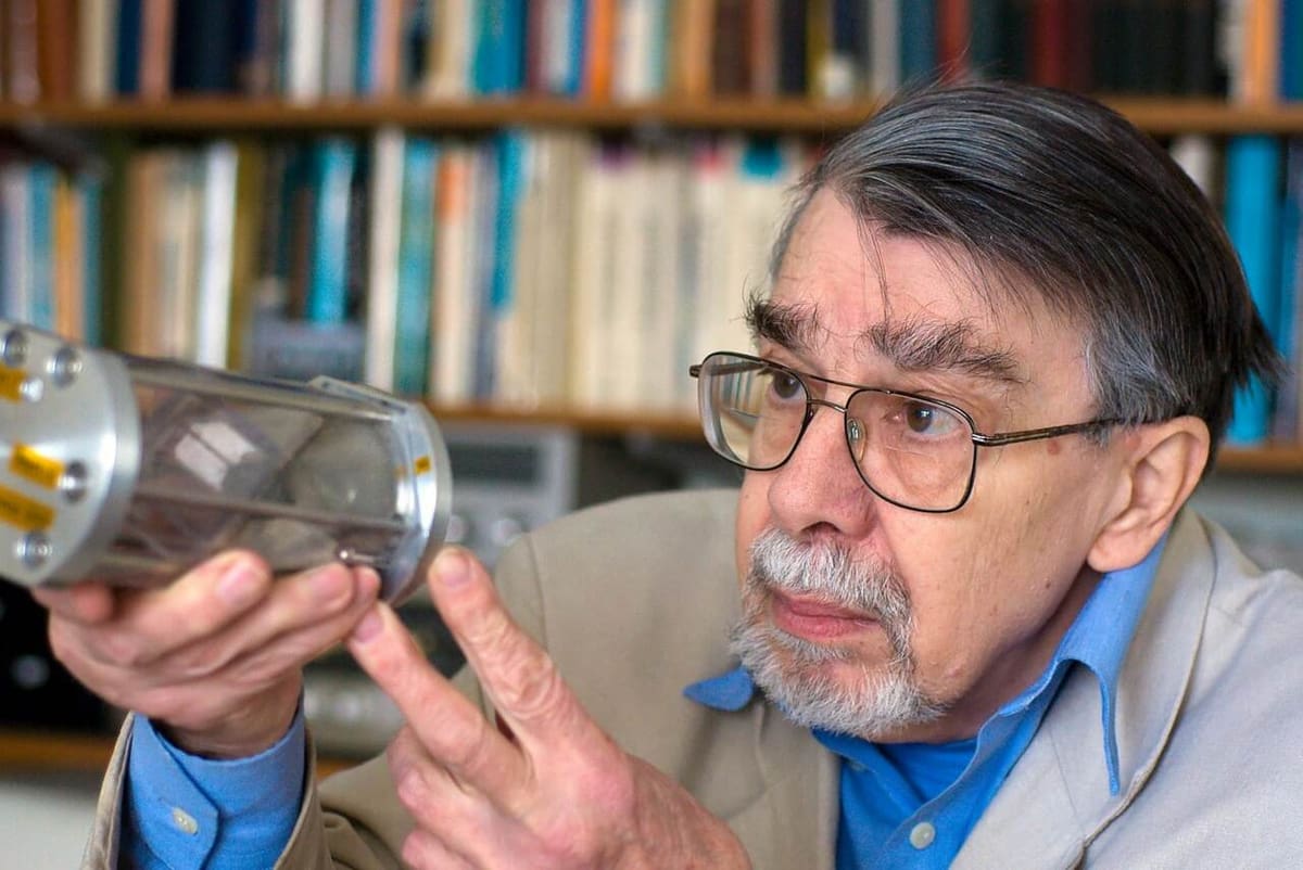 David Jones invented the concept of SLA but didn't take it seriously