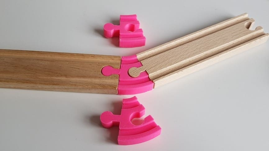 Image of: 20. Brio Track Spacers