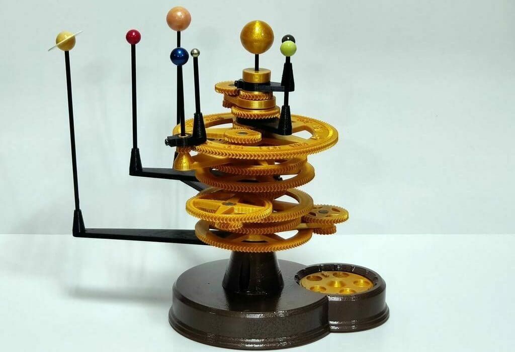 Become the maker of the entire solar system