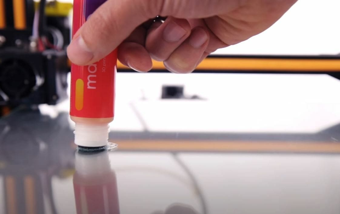 Magigoo, glue, and other external adhesives can improve bed adhesion