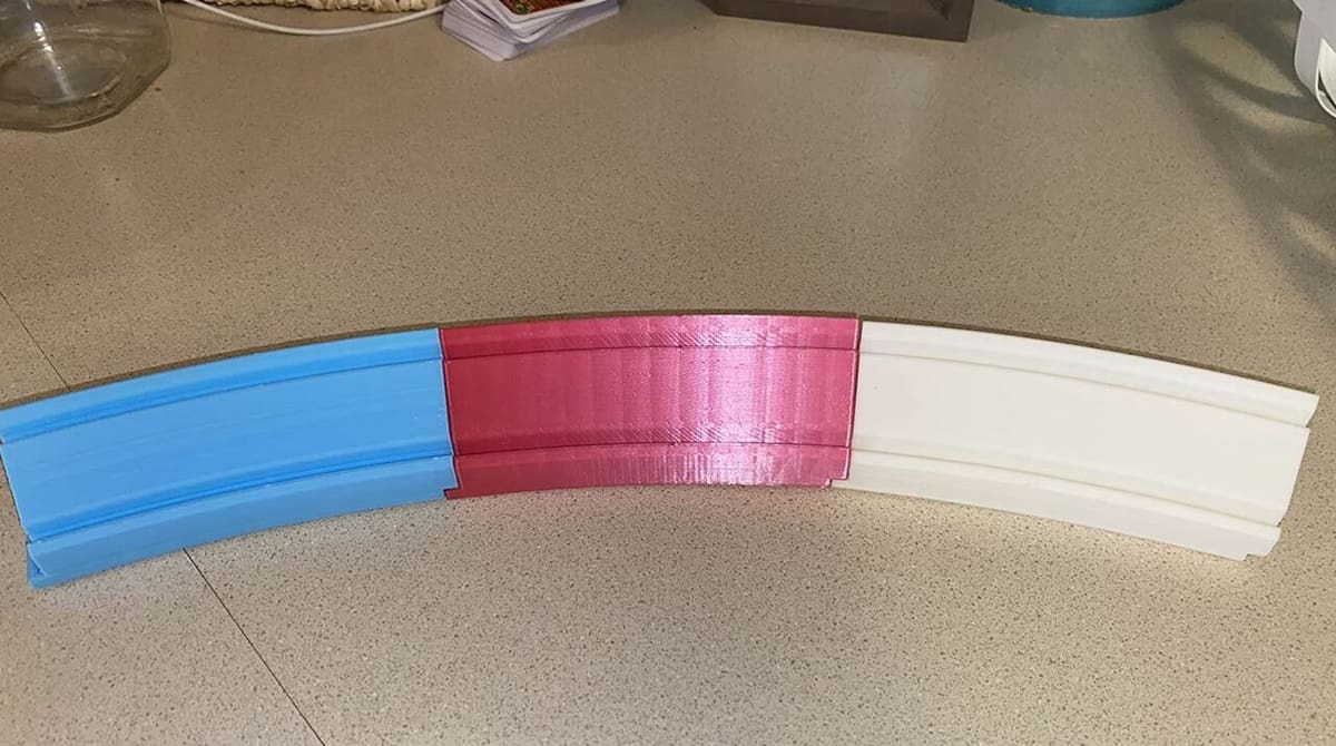 CCTree silk PLA should be pretty easy to print, and it's very shiny