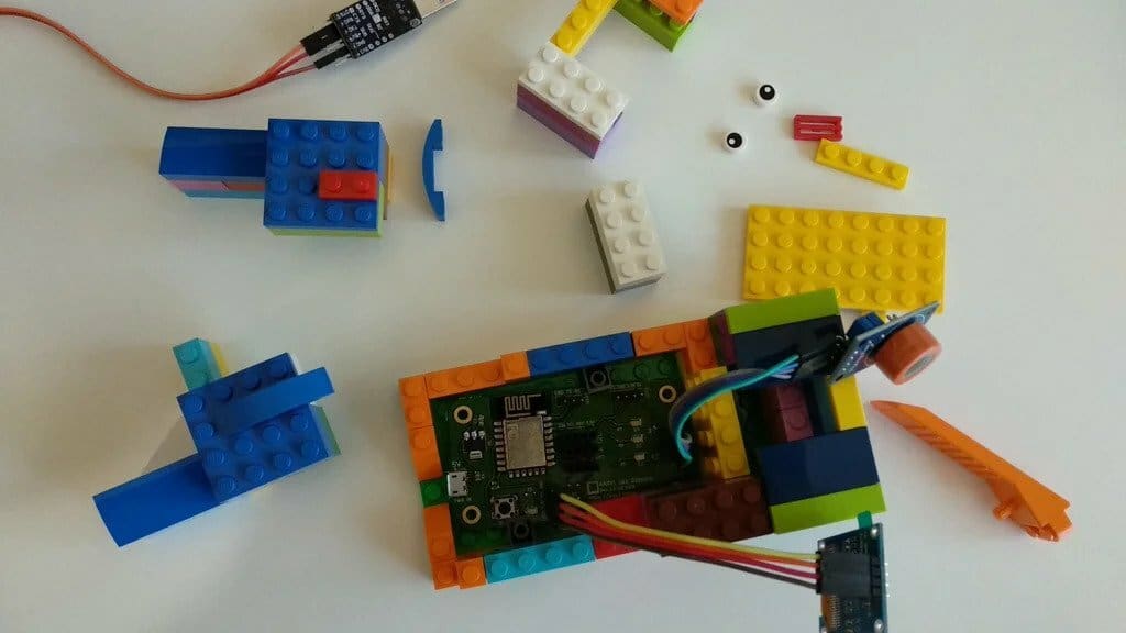 Stay safe while driving with this breathalyzer Lego project