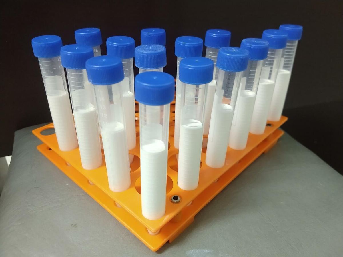 Ceramic photosensitive suspensions under development