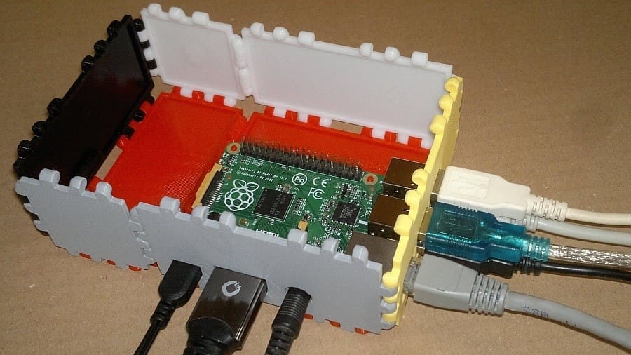Print your polypanels all in one color, or make a rainbow!