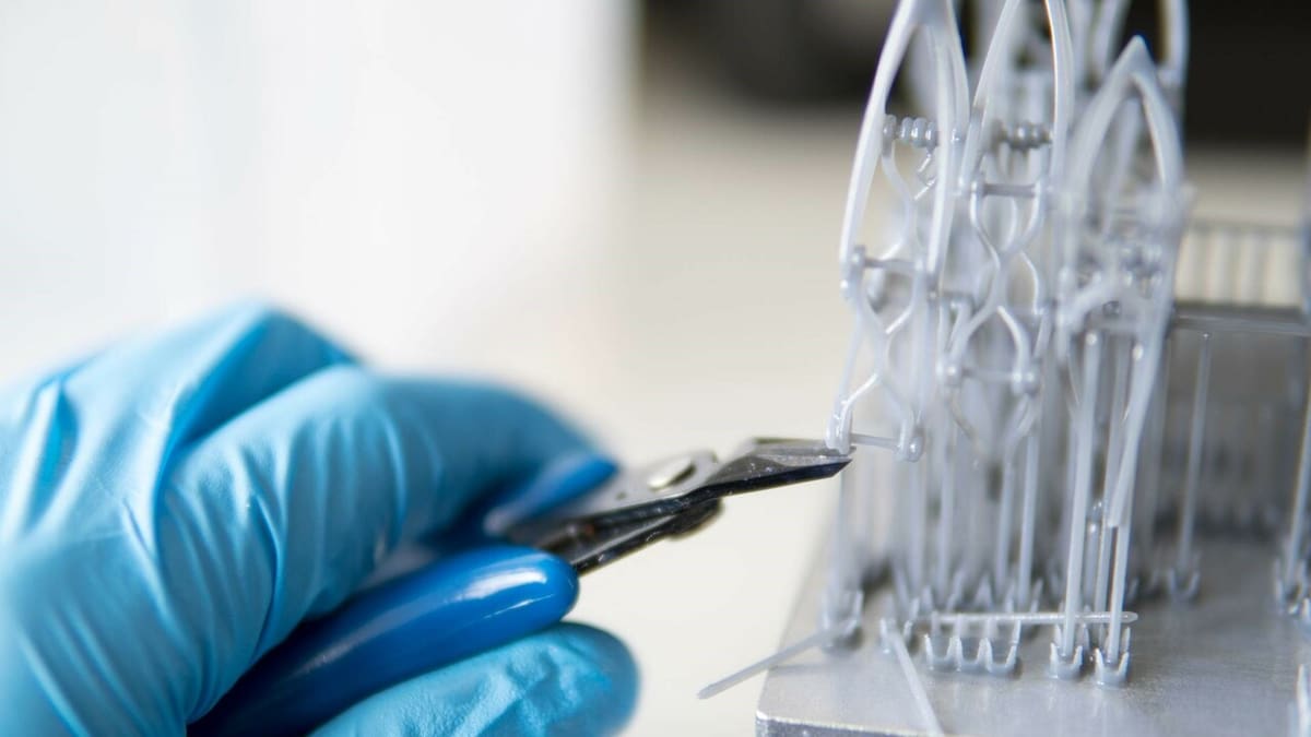 Supports can sometimes be very intricate, because of their lattice structure