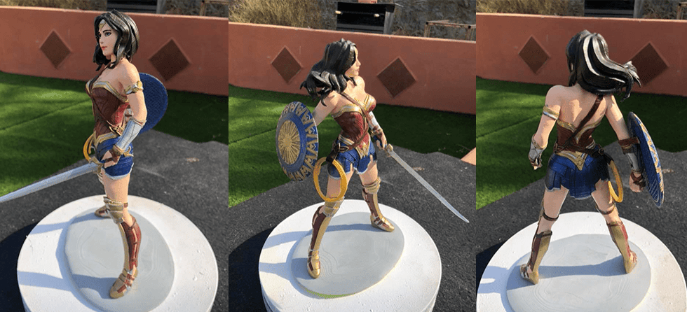 Image of: Bonus: Figurine