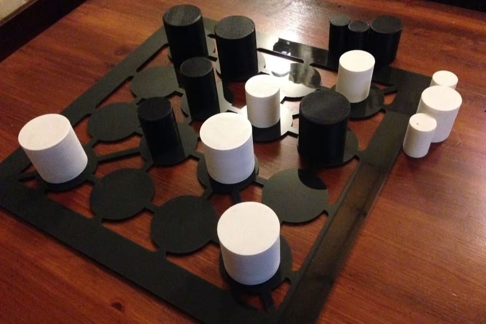 Hungry hungry Tic-Tac-Toe
